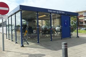 Duurzaam vervoer door gebruik van de trein, bus of fiets